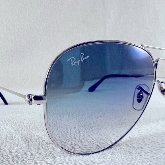 Ray Ban Aviator Gradient Glasses RB3025 16-135-2N Silver Frames - Picture 6 of 7